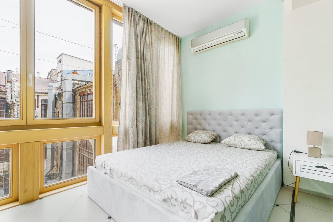 Deribasivska Cozy 4-Room Apartment 敖德萨 外观 照片